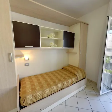 Mareo Aparthotel 3*