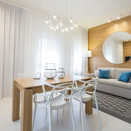 Metropol Ceccarini Aparthotel 4*