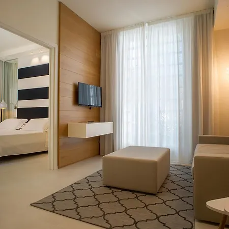 Metropol Ceccarini 4* Riccione