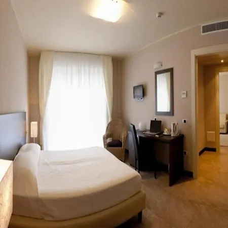 Kent 3* Riccione
