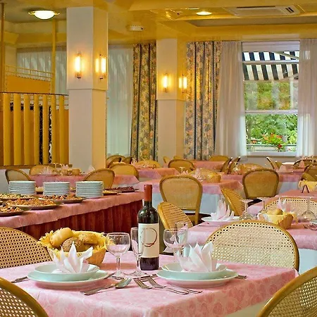 Hotel Desire' 3*