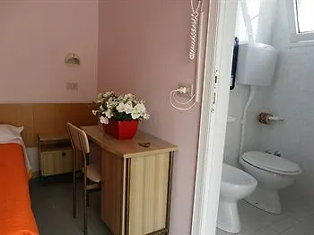 Lh Hotel 4*