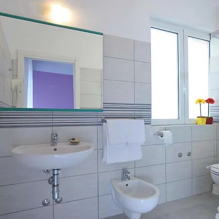 Iride & Breakfast- Ideale Per Famiglie E Coppie Hotel Riccione