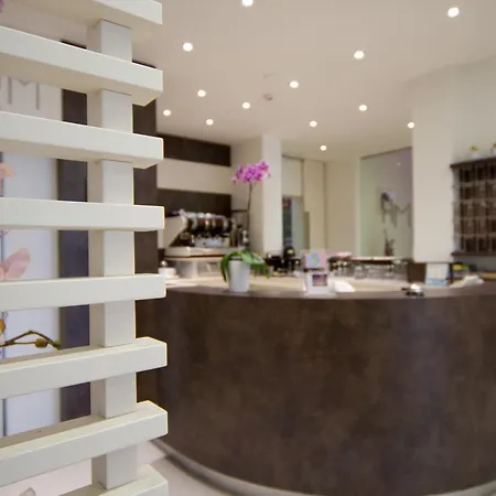 Myosotis Hotel