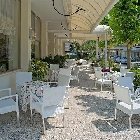 Hotel 4 Stagioni 2*