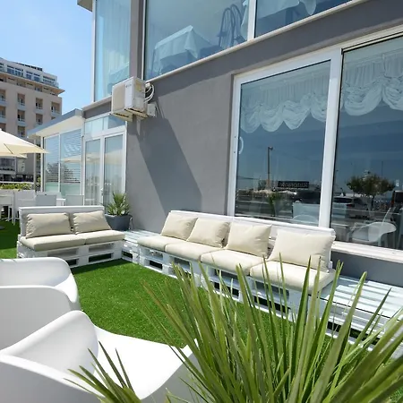 Kent 3* Riccione