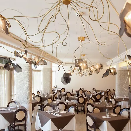 Soraya - Sawasdee Hotel