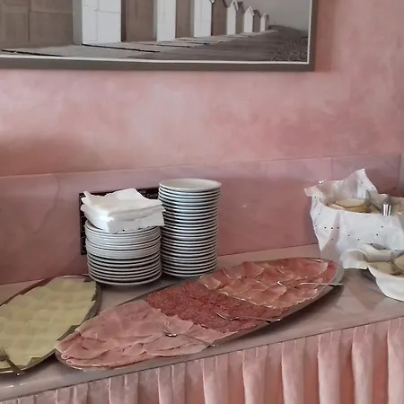 Hotel Santa Cecilia *