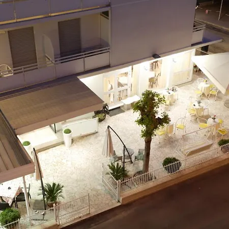 Tosi Hotel 2*