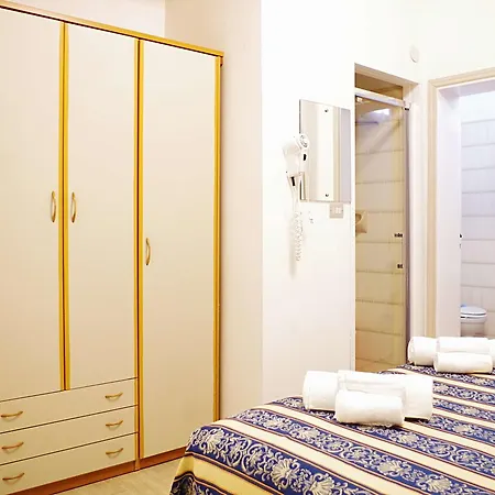 Vergilius Hotel 3*