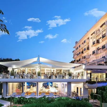 Atlantic & Hotel Riccione