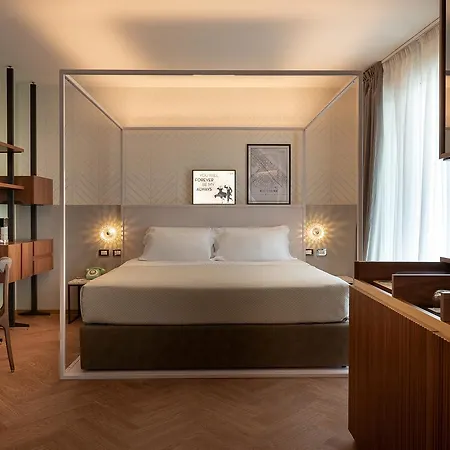 The Box - Adults Only Hotel 4*