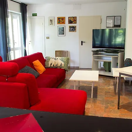 Viscount Hotel 2*