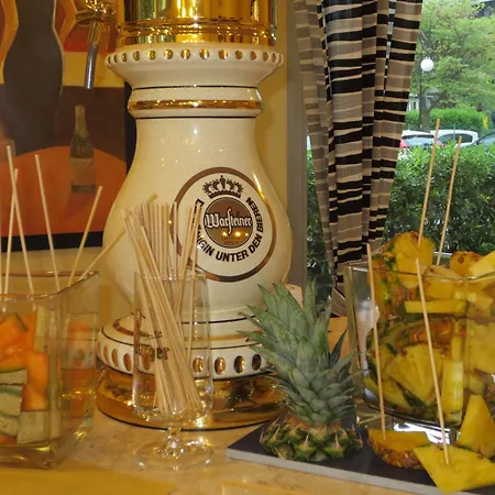 Hotel Etna - Nuova Gestione Romagnola & Parcheggio Riccione
