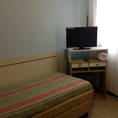 Mirabella Hotel 2*