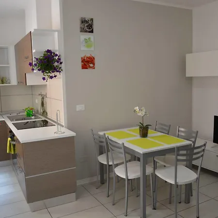 Green Apartmanhotel 2*