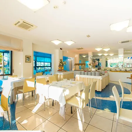Giulietta Hotel 3*