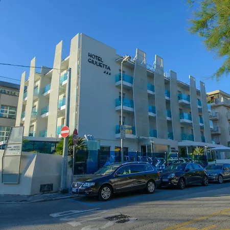 Giulietta Hotel 3*
