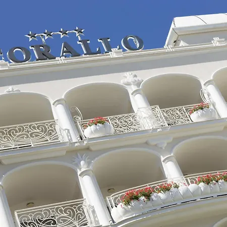 Hotel Corallo 4*