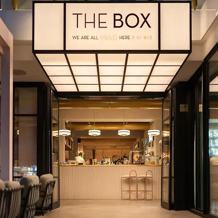 The Box - Adults Only 호텔 리치오네