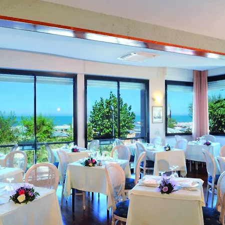 Admiral - On The Hotel Riccione