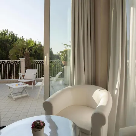 Gala Hotel