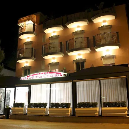 Hotel Santa Cecilia *