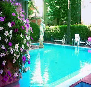 Aparthotel Residenza Lidia 2*