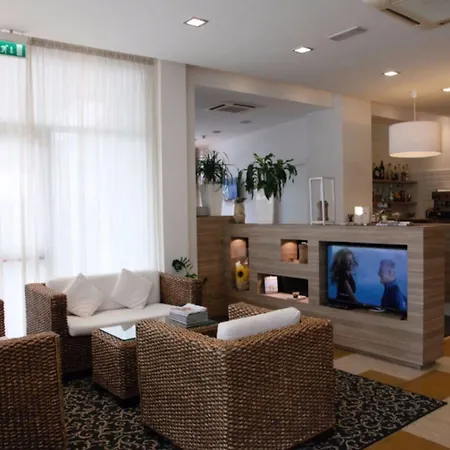 Majorca Sul Mare In Centro A 3*