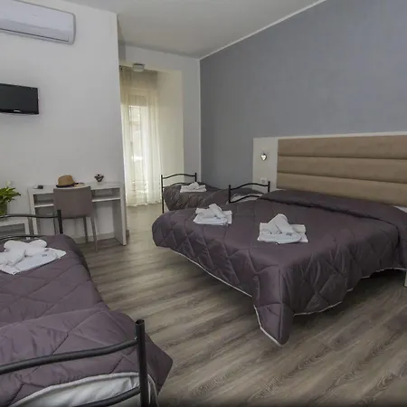 Hotel Zanarini 3*