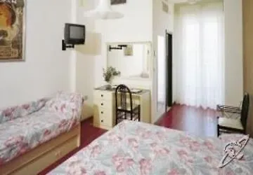 Zanarini Hotel
