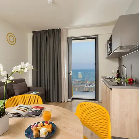 App Sea View Aparthotel Riccione