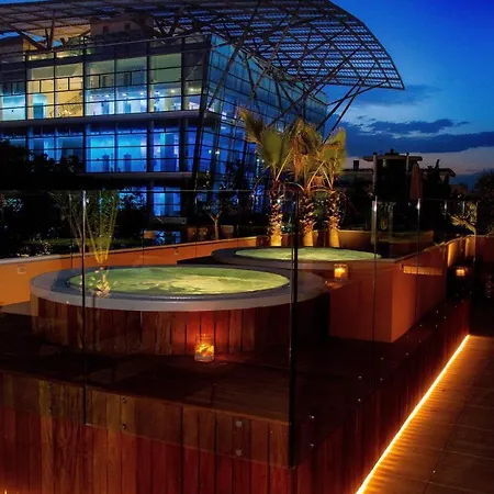 Metropol Ceccarini 4*