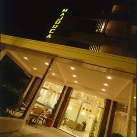 Majorca Con Uso Piscina Hotel 3*