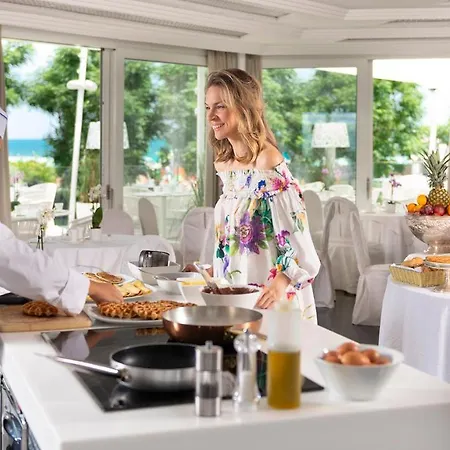 Atlantic & 4* Riccione