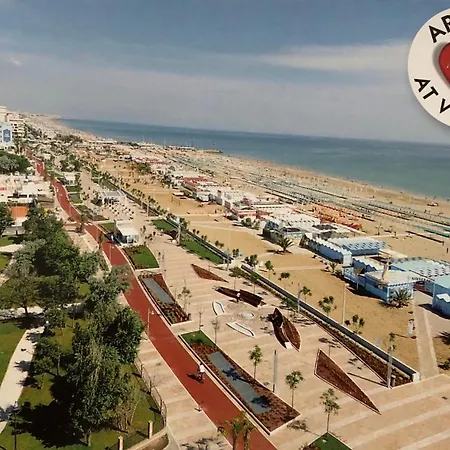 Hotel Canasta 2*