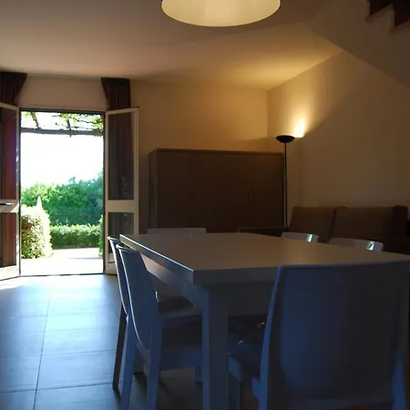 Residenze Al Colle Dei Pini 3*