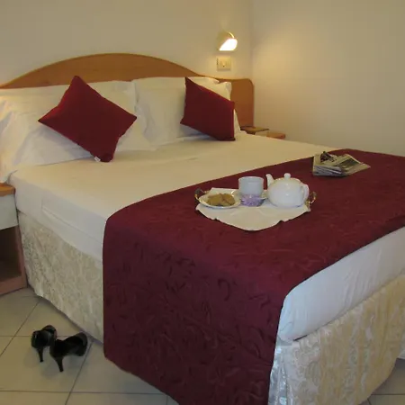 Hotel 4 Stagioni 2*