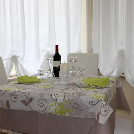 Hotel 4 Stagioni 2*