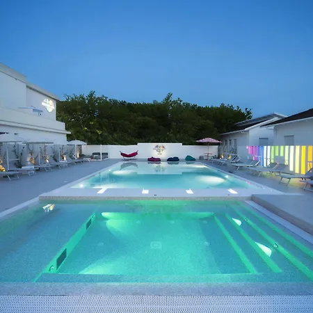 Hotel Boat - The Original 3*