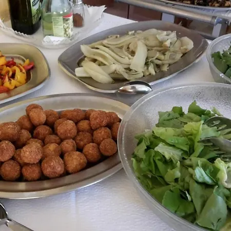 Cavalcanti 2* Riccione