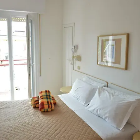 Ibiza Hotel Fogliano Marina