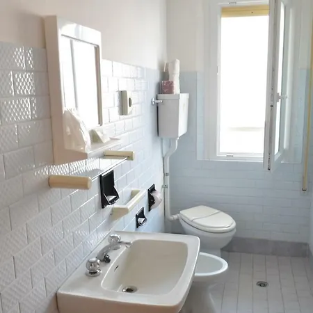 Ibiza Hotel Fogliano Marina