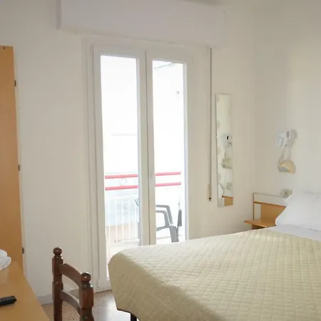 Ibiza Hotel Fogliano Marina