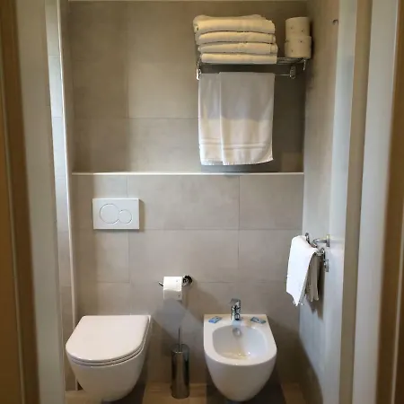 Hotel Pigalle 2*