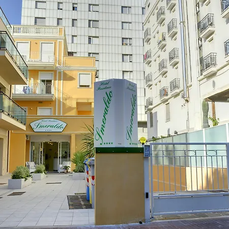 Aparthotel Smeraldo Riccione