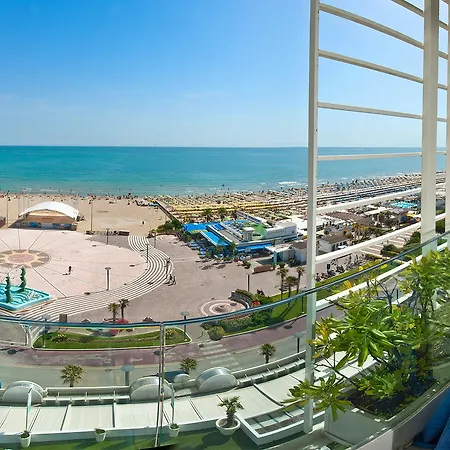 Mediterraneo Hotel 4*
