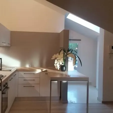Apartment Appartamento/attico/mansarda