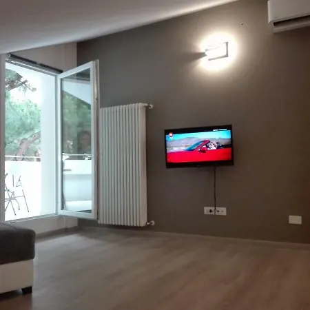 Apartment Appartamento/attico/mansarda *