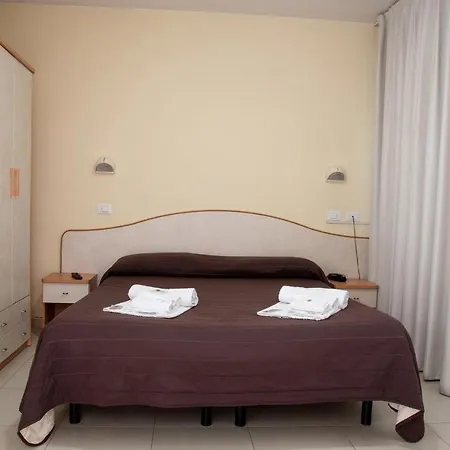 Vela D'oro Otel 2*